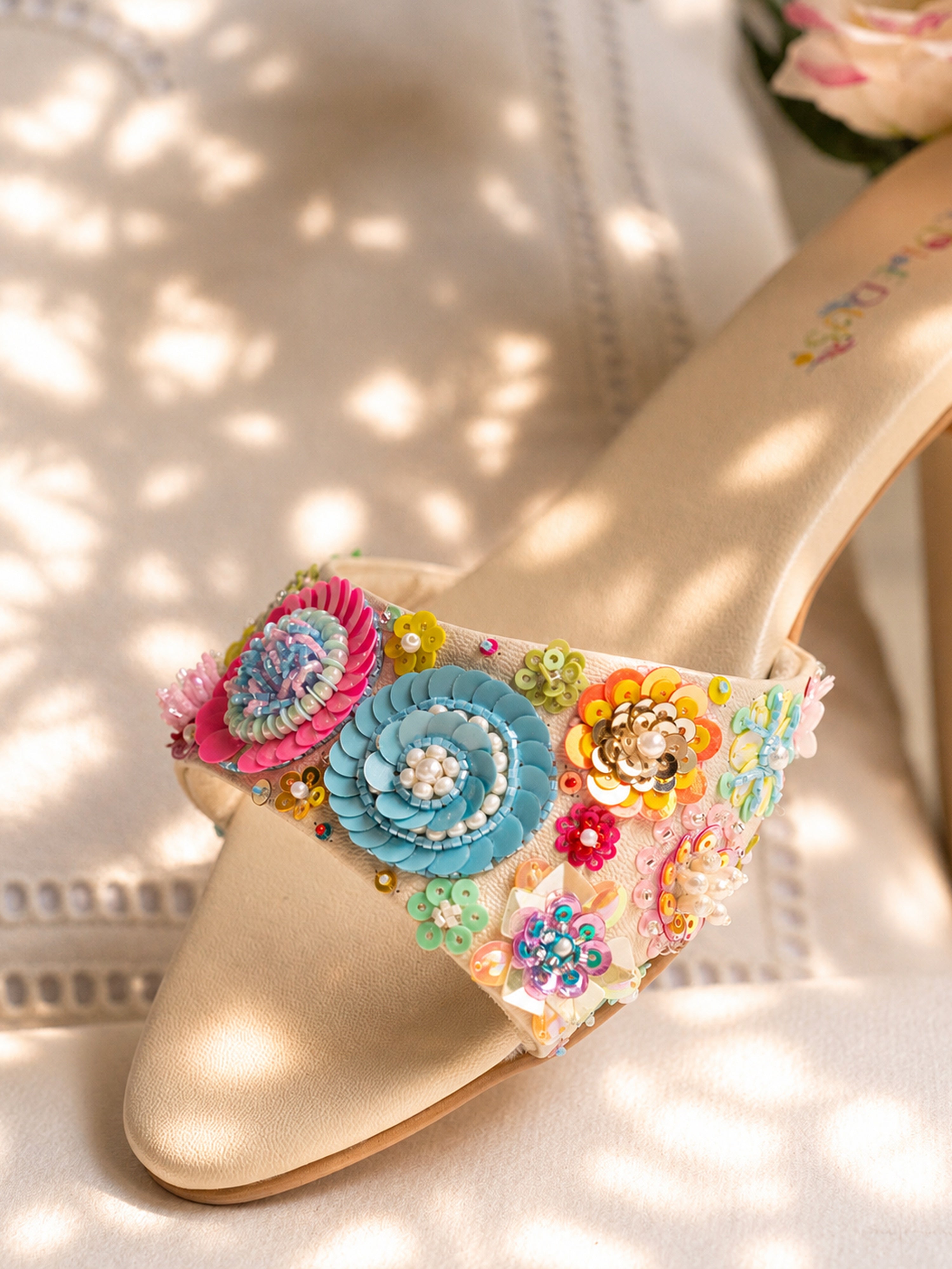 Confetti (Sandal)