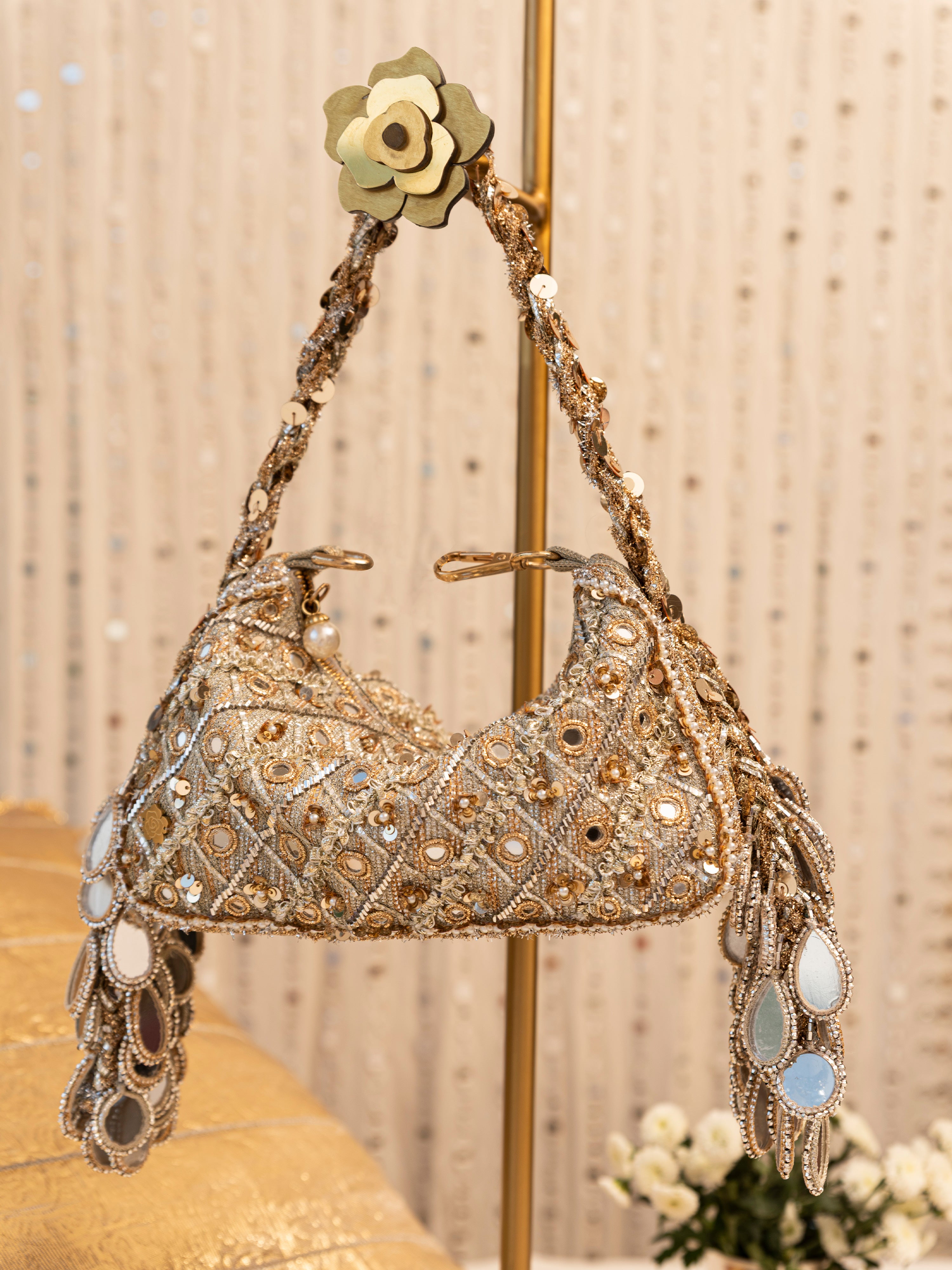 Shama (Purse)