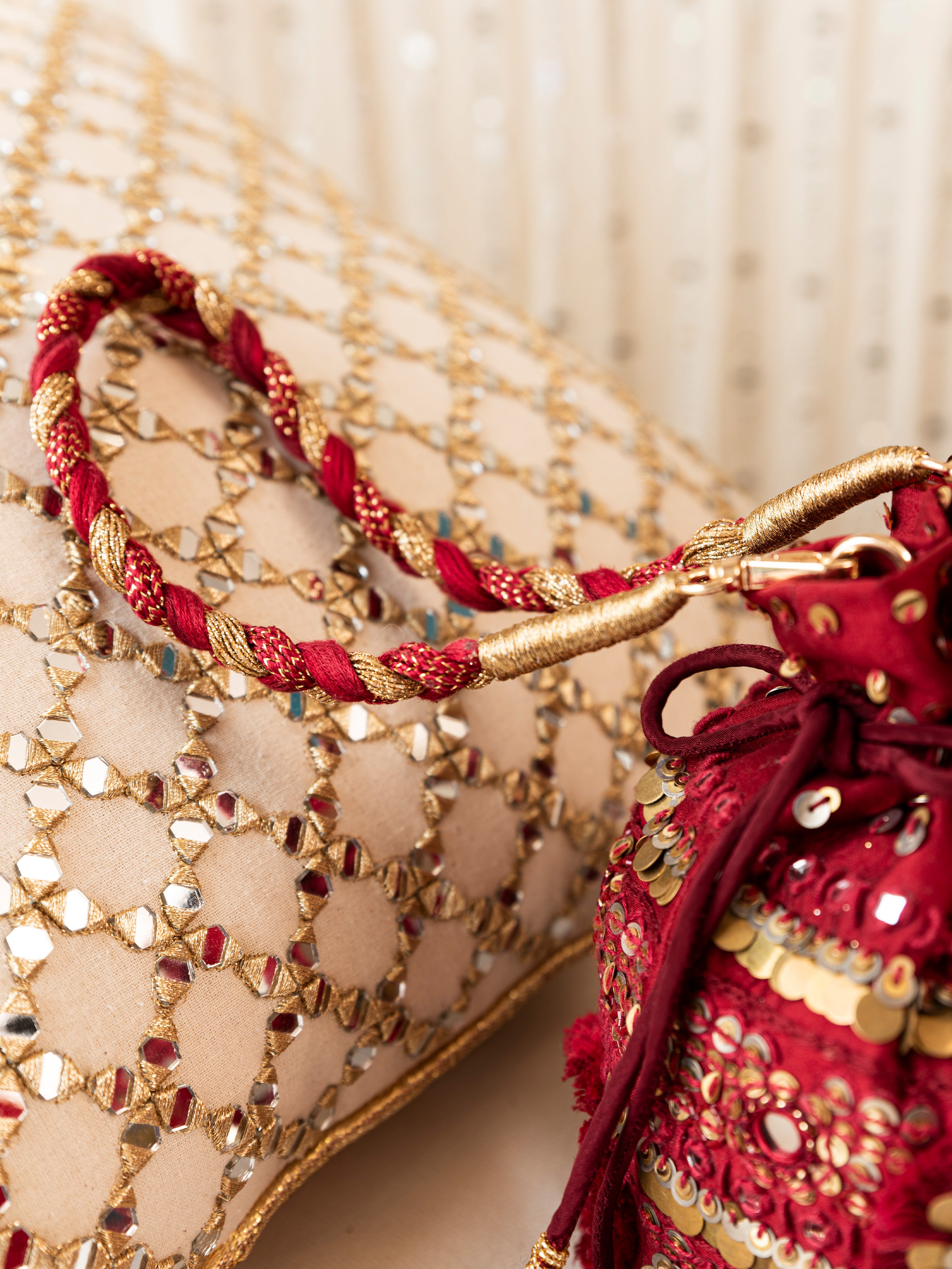 Laila- Deep Red (Purse)
