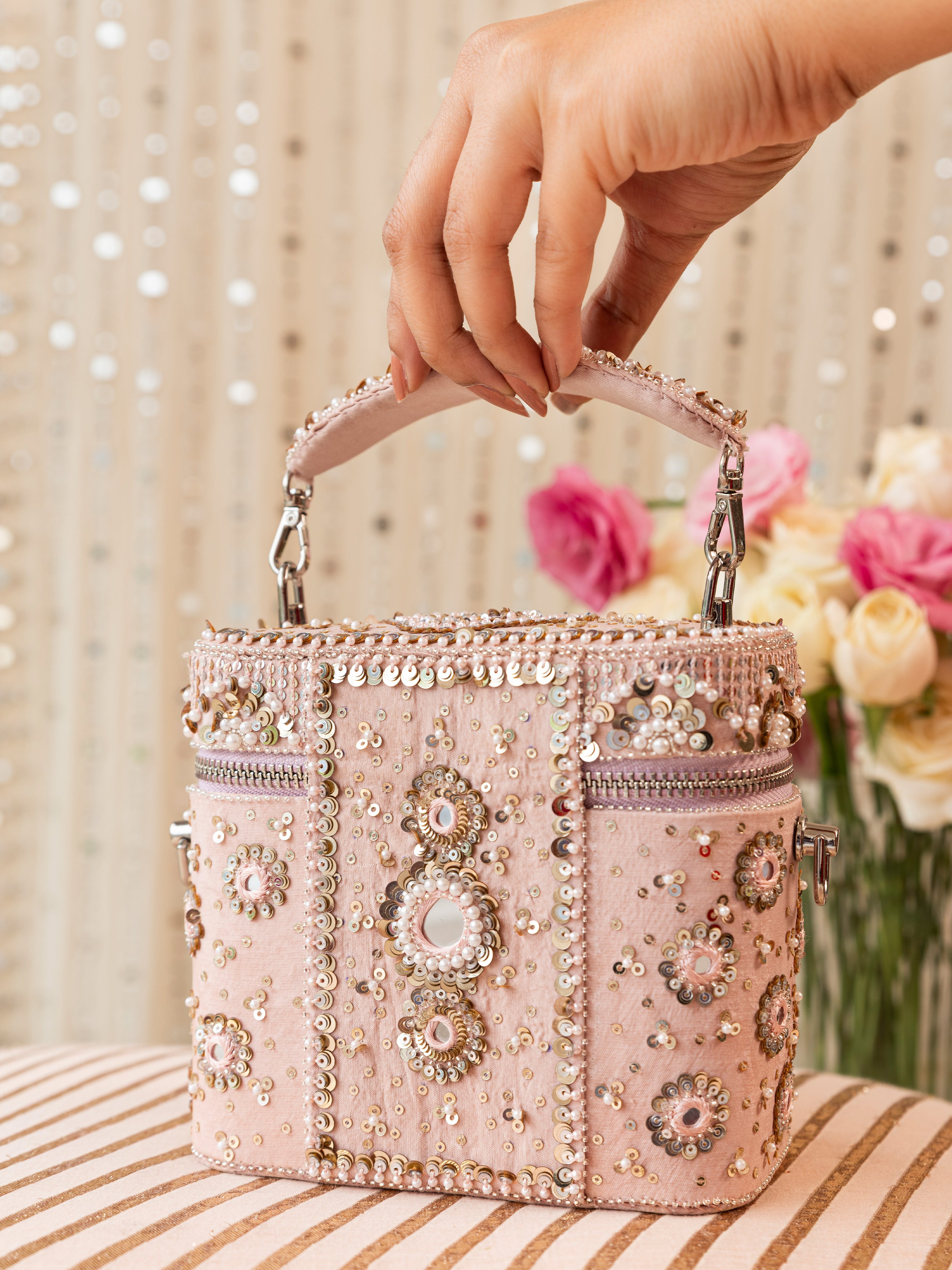 Aabroo (Purse)