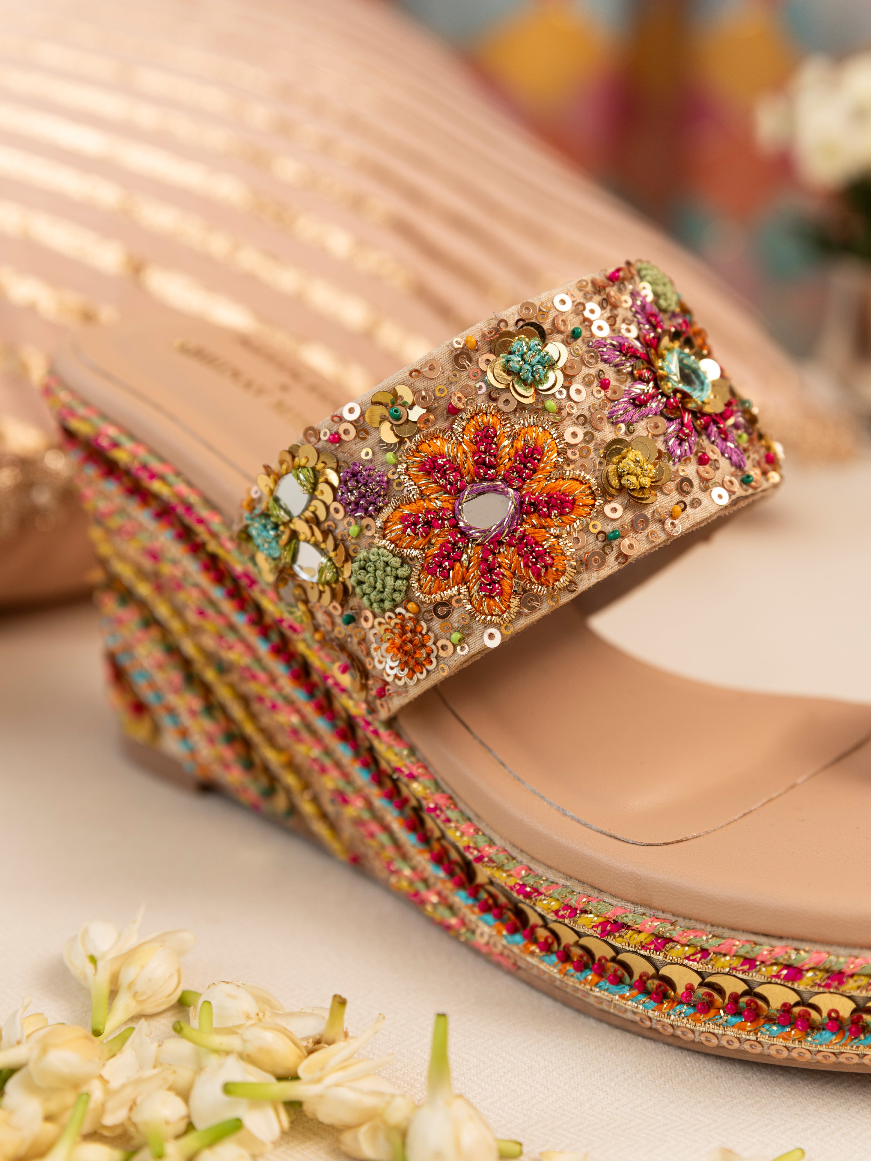 Gulbahaar (Heel)