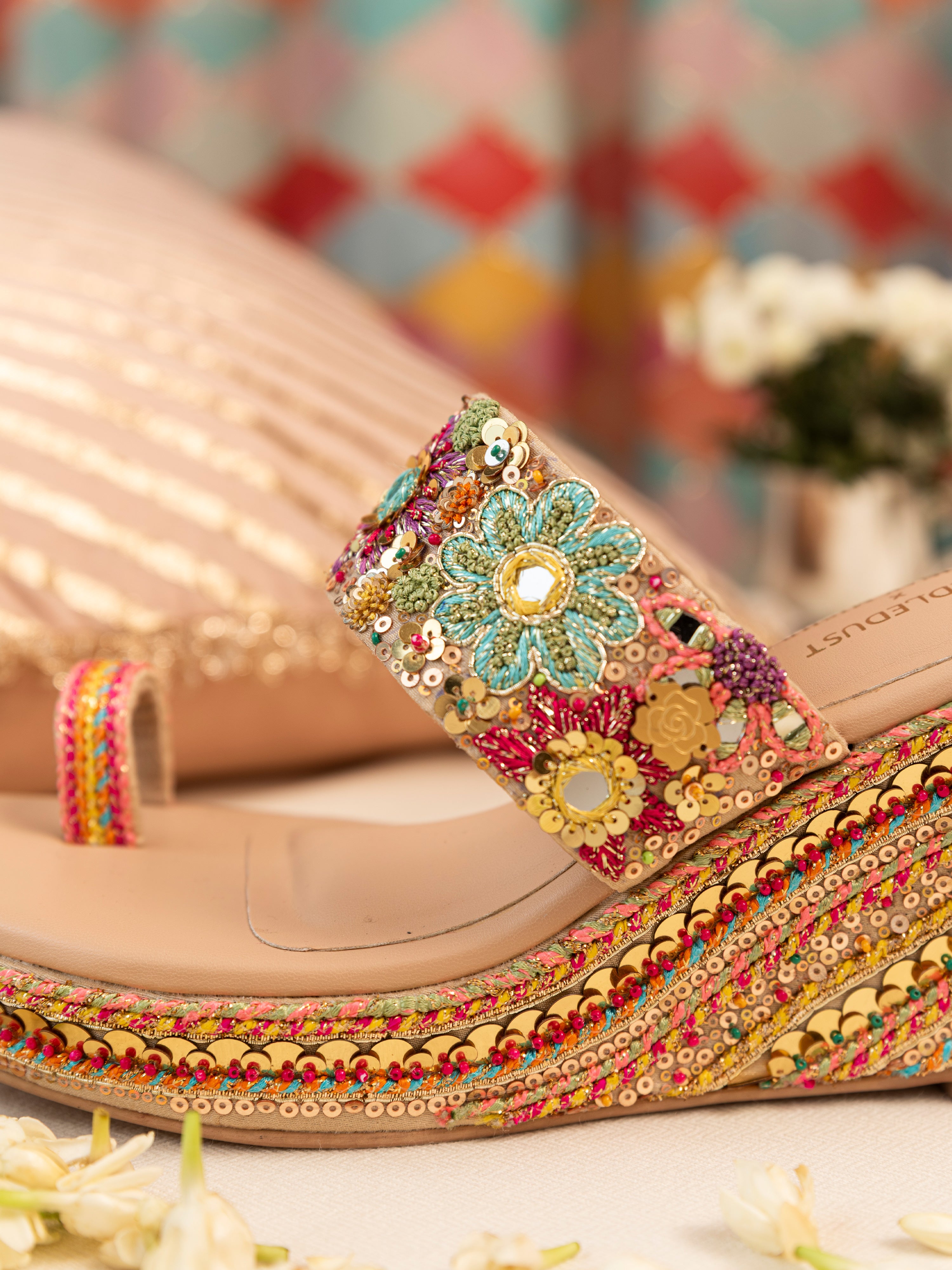 Gulbahaar (Heel)