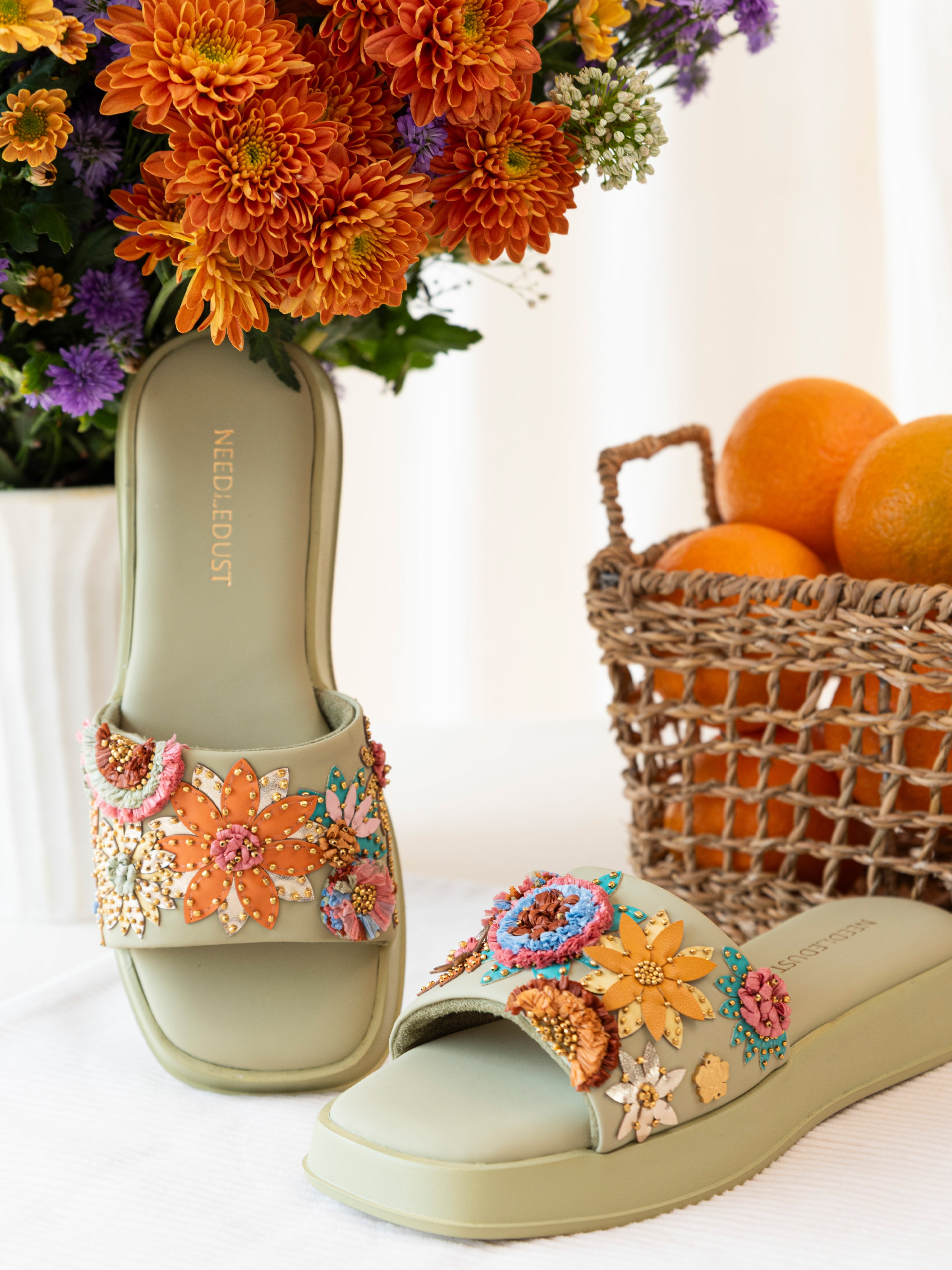 Olivia (FOAM SANDAL)