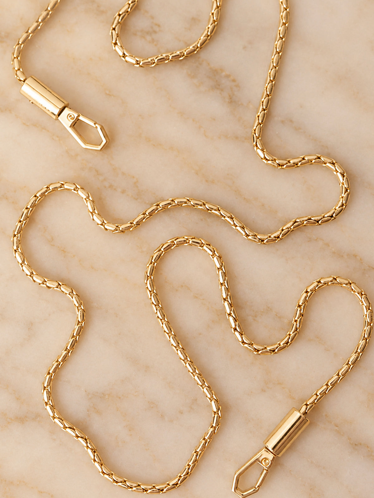 Cord (Crossbody Chain)