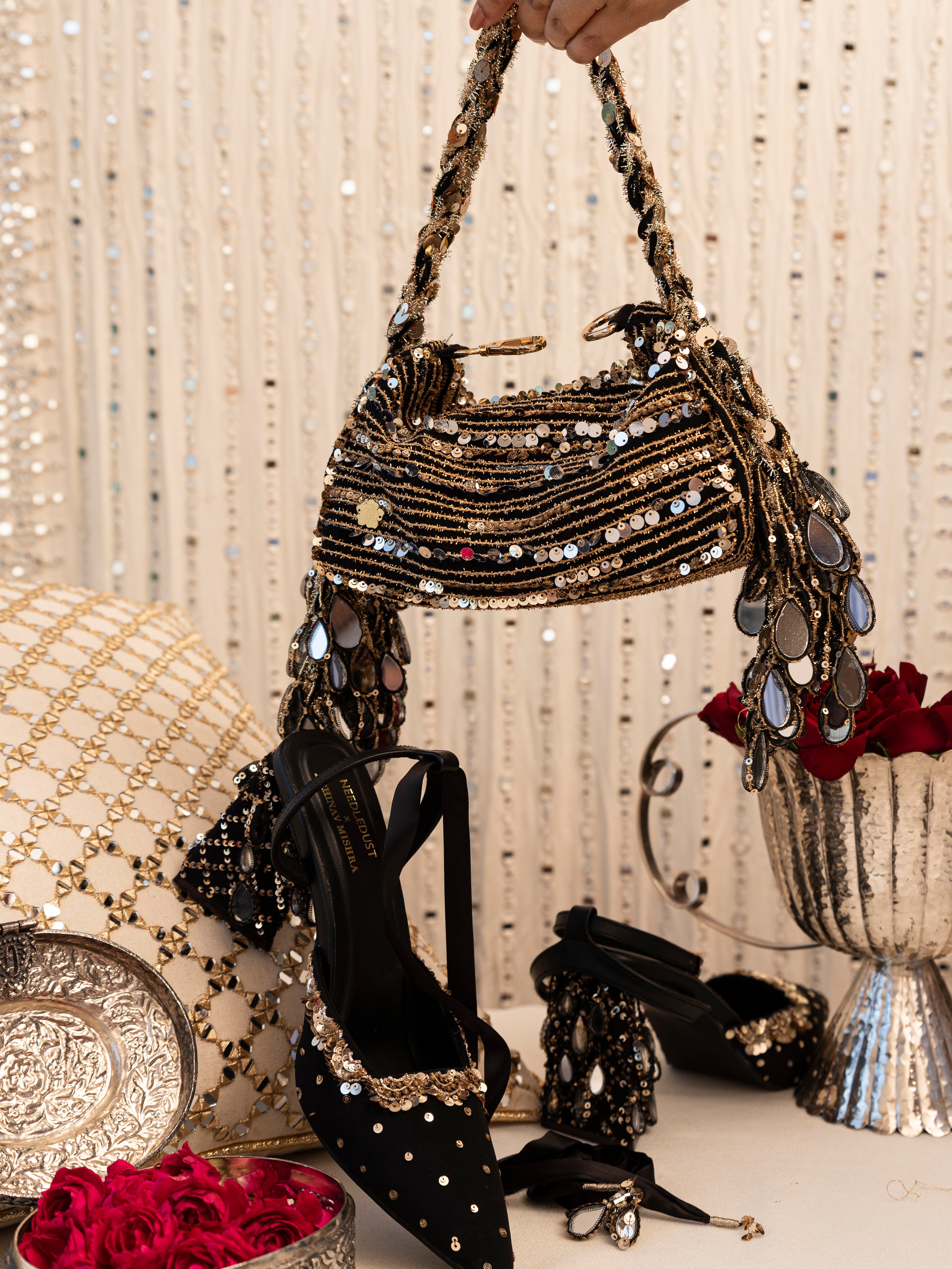 Zeenat (Purse)