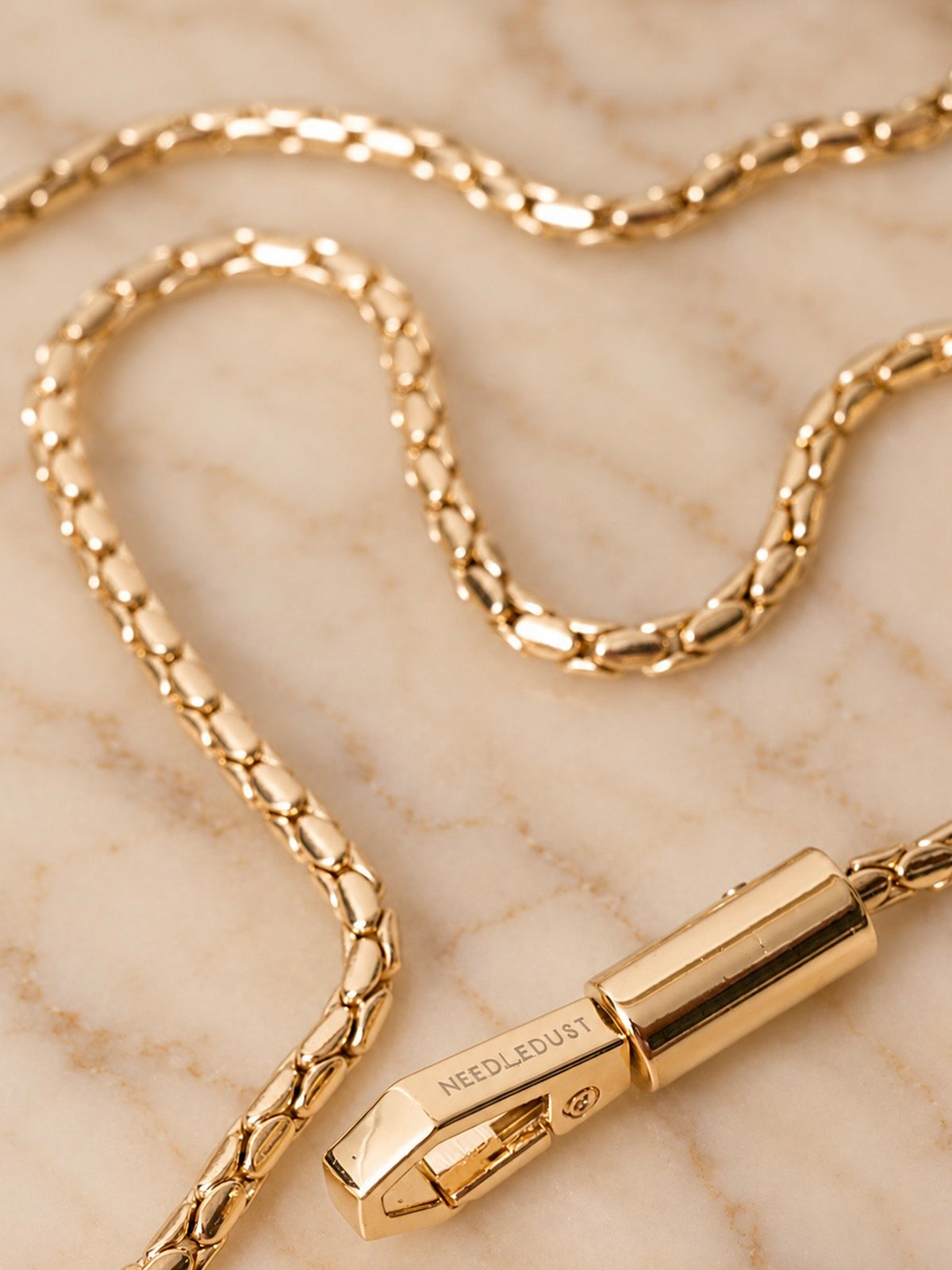 Cord (Crossbody Chain)