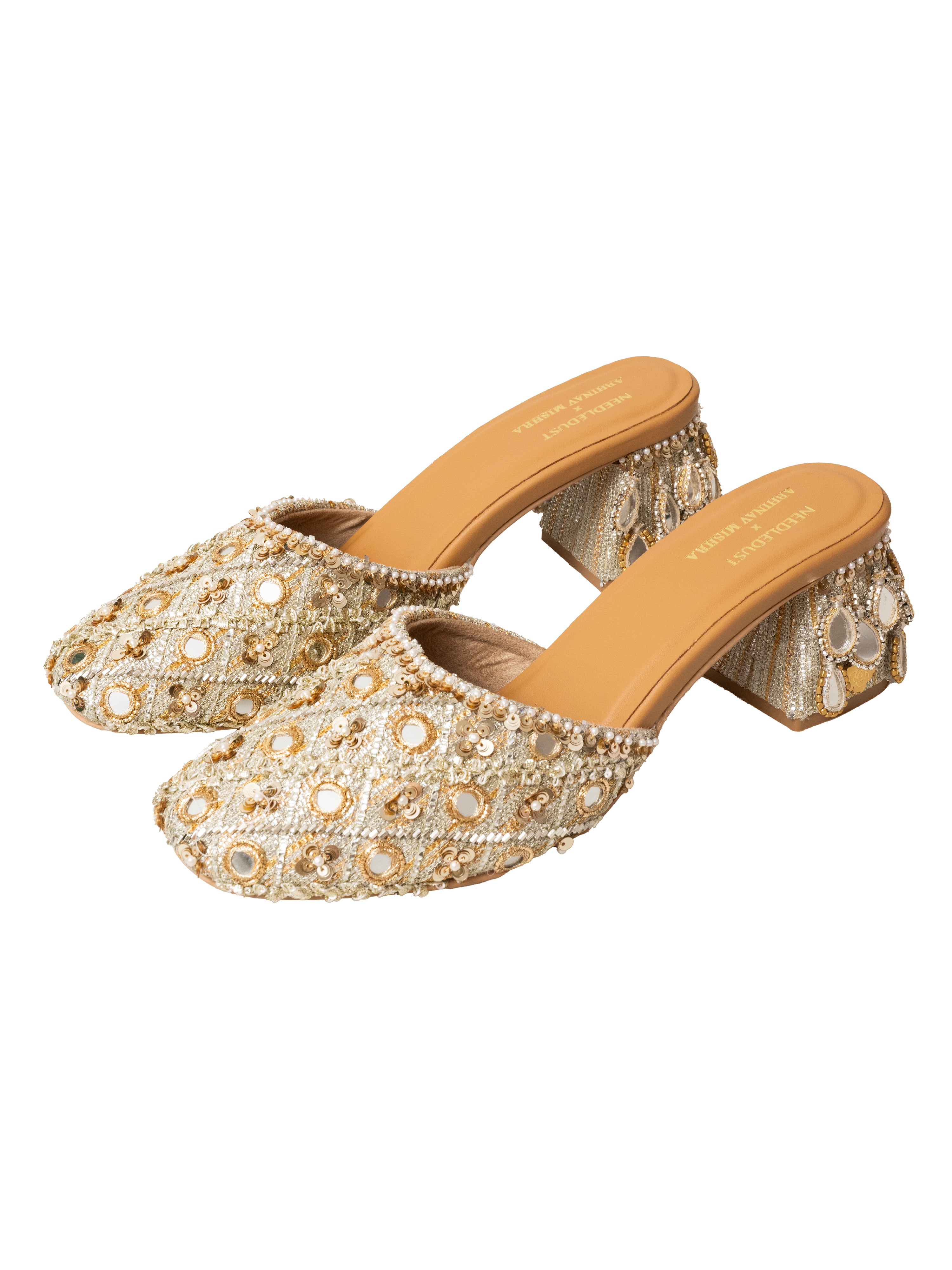 Shama (Heel)