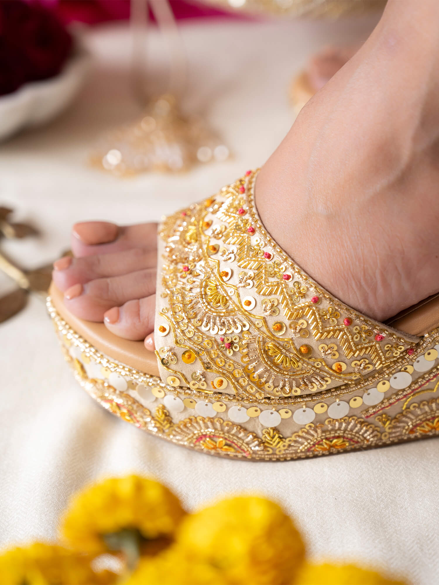 Needledust Golden Heel