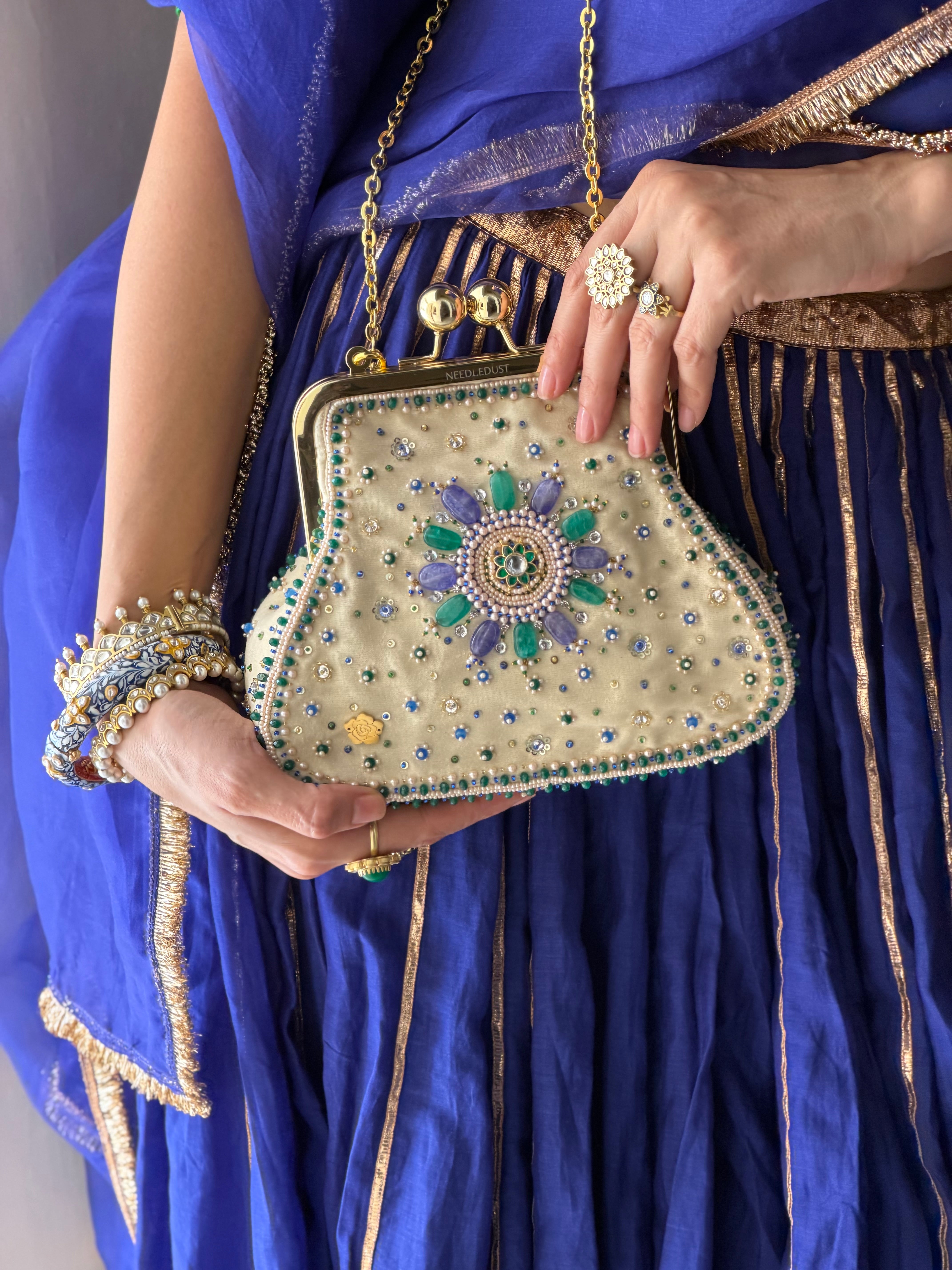 Memsaab (Batua PURSE)
