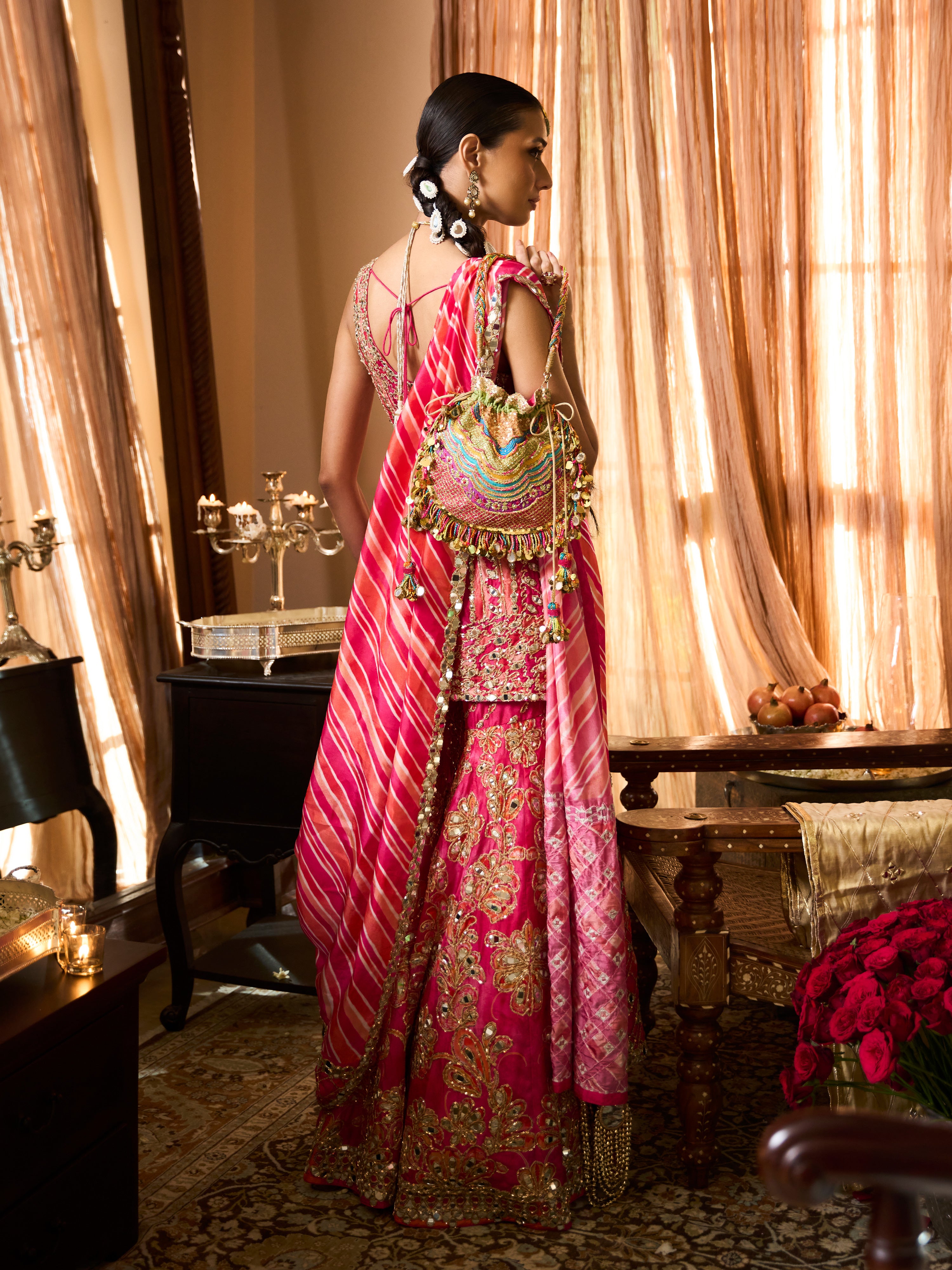 Gulbahaar (Purse)