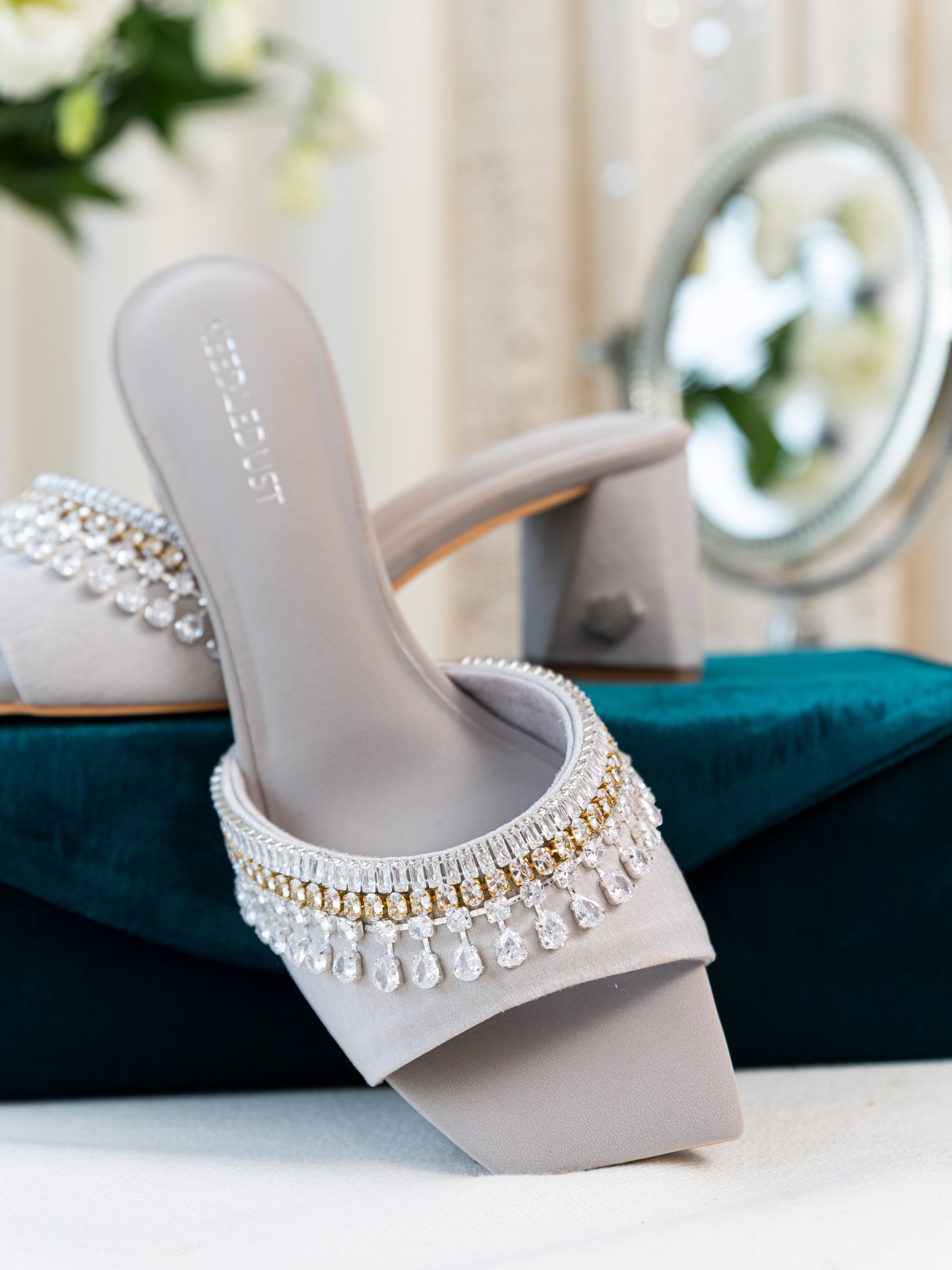 Nina- Silver Grey (Heel)