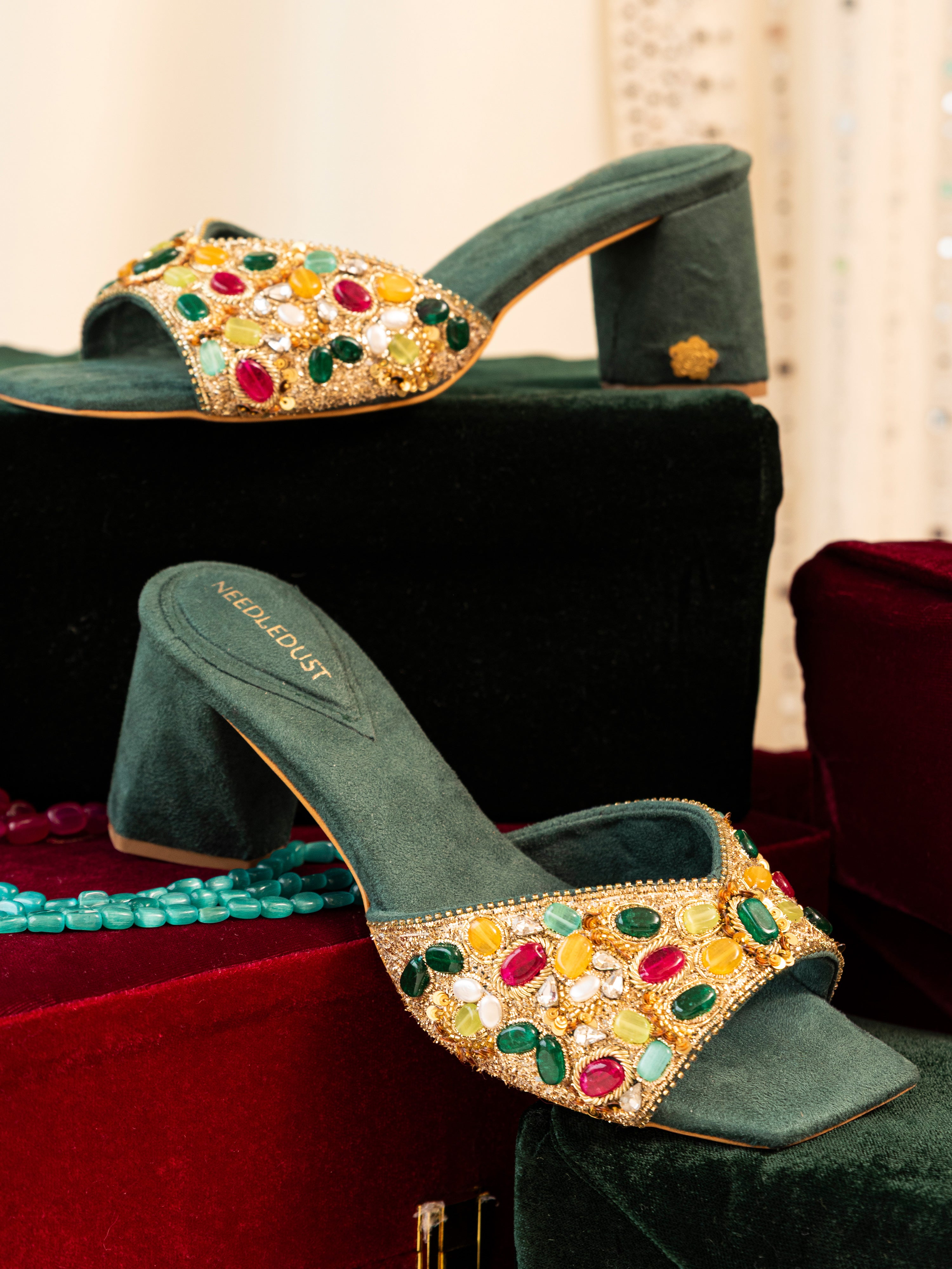 Naurat (Heel)