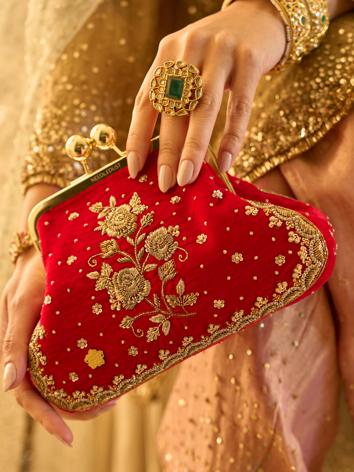 Paro Batua (Purse)