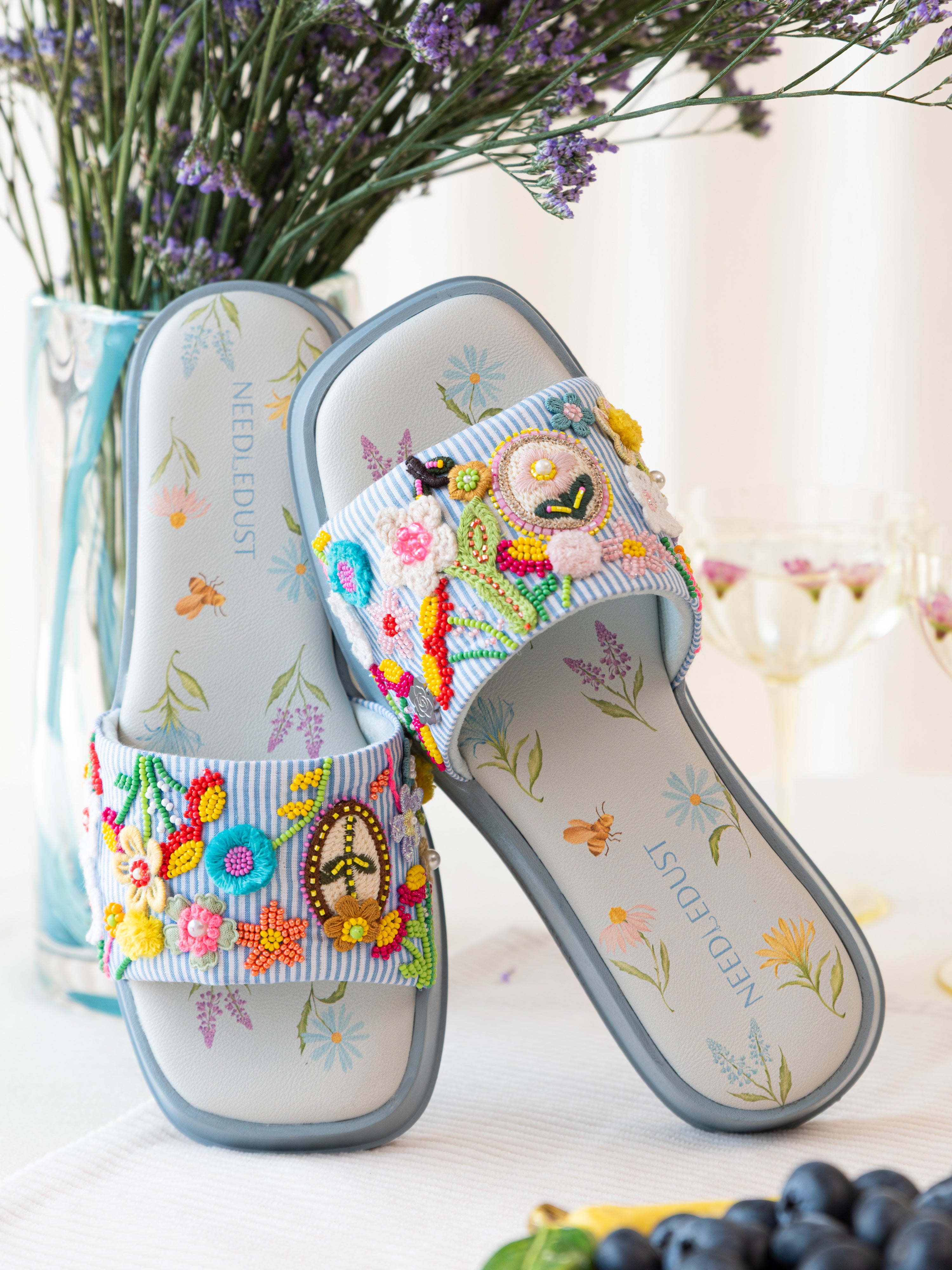 Clover (FOAM SANDAL)