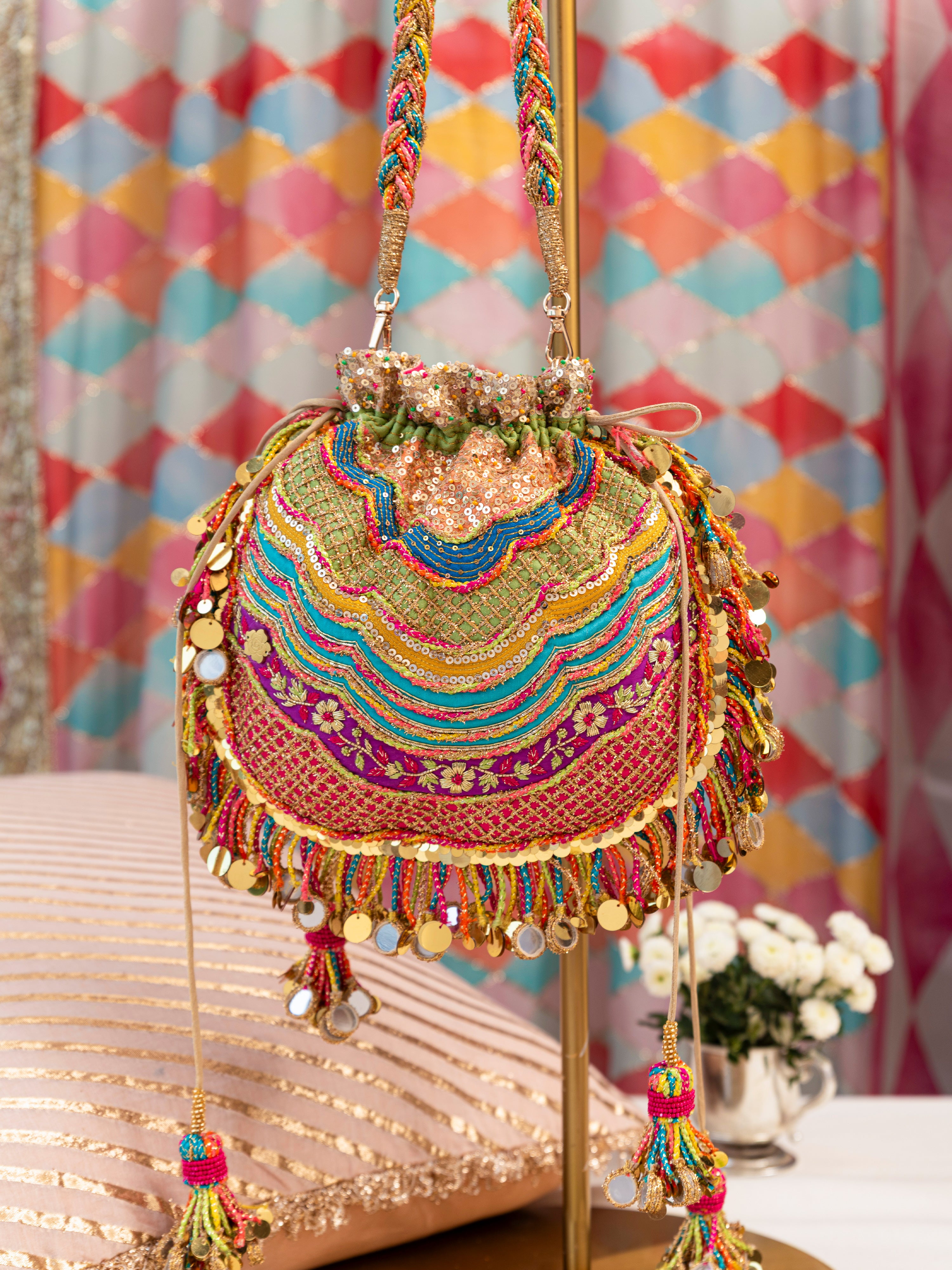 Gulbahaar (Purse)