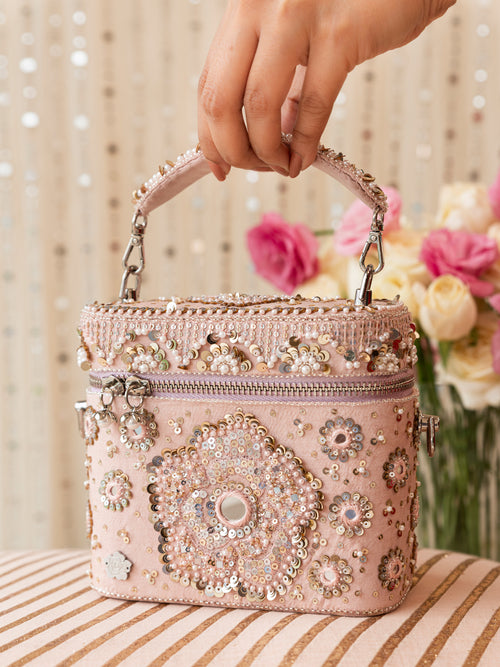 Aabroo (Purse)