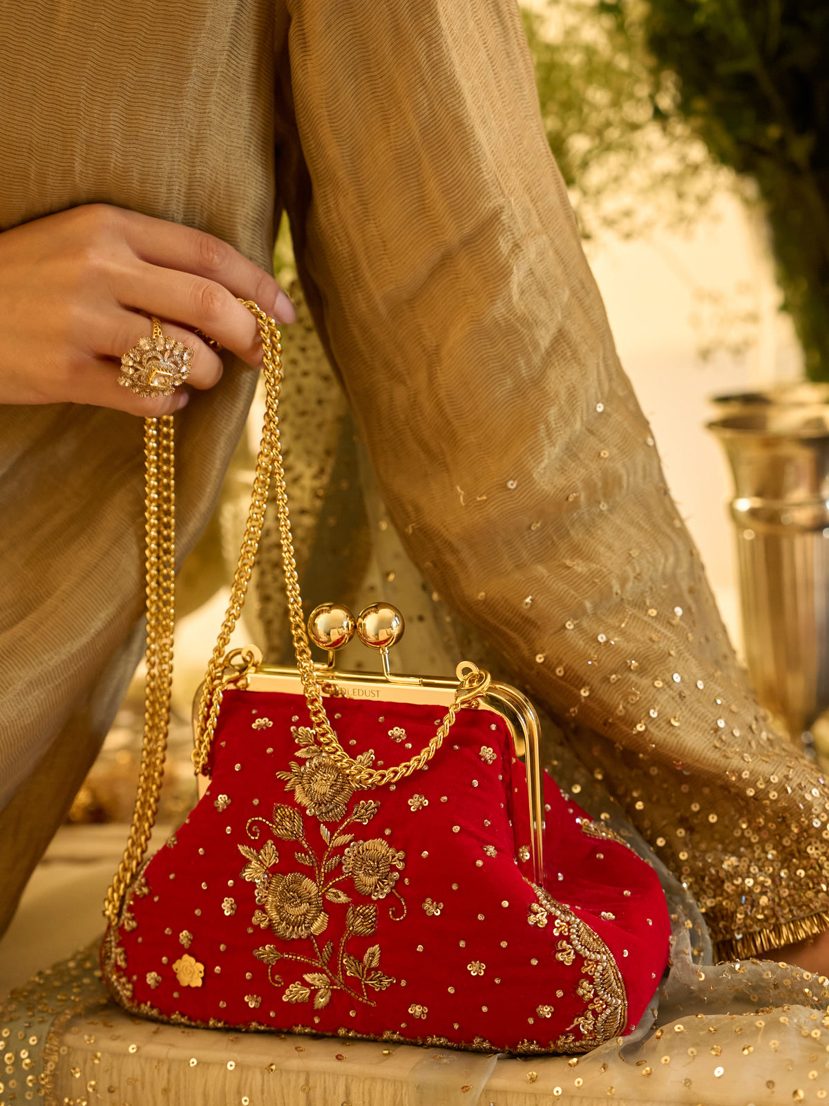 Paro Batua (Purse)
