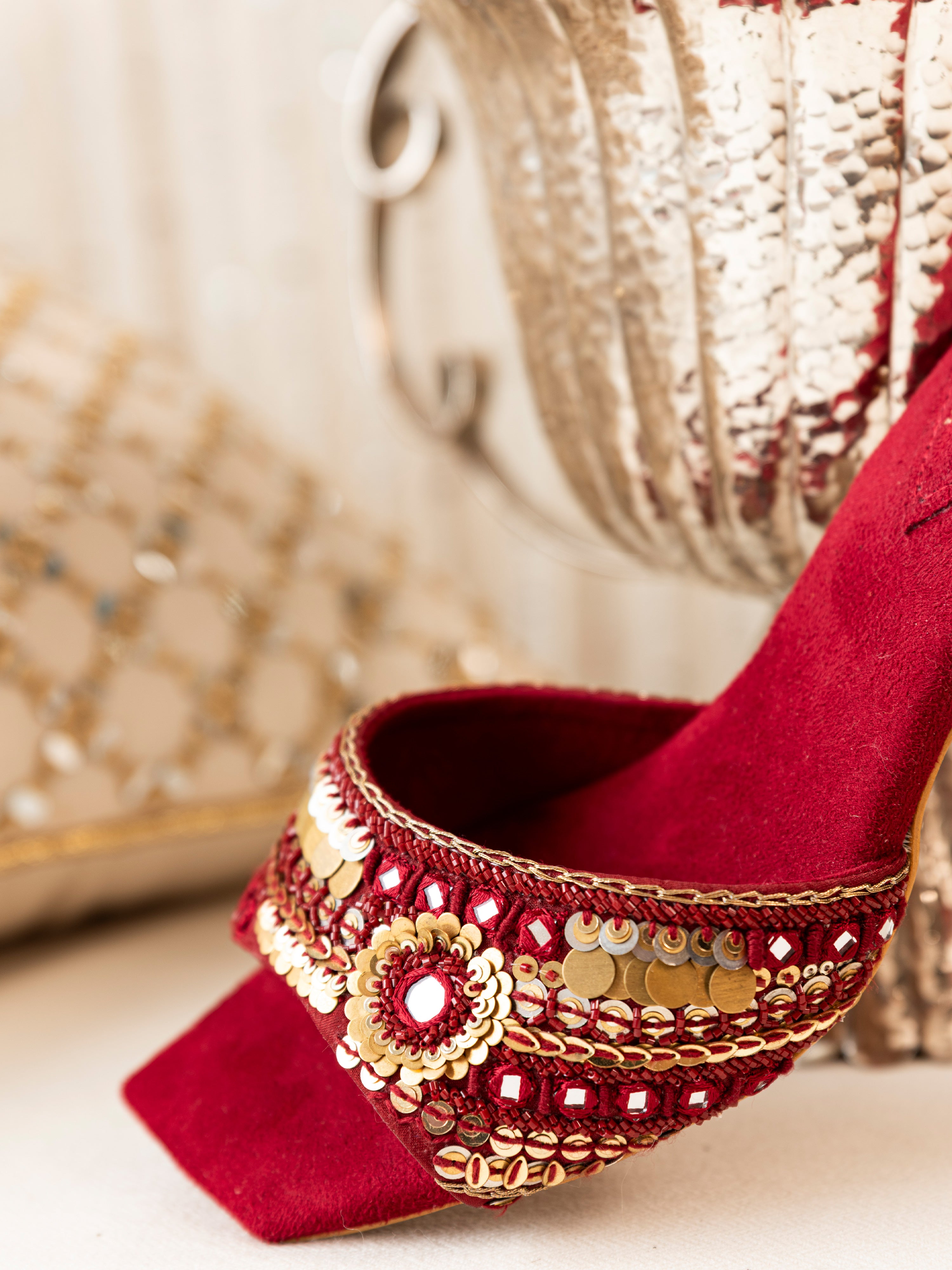 Laila- Deep Red (Heel)
