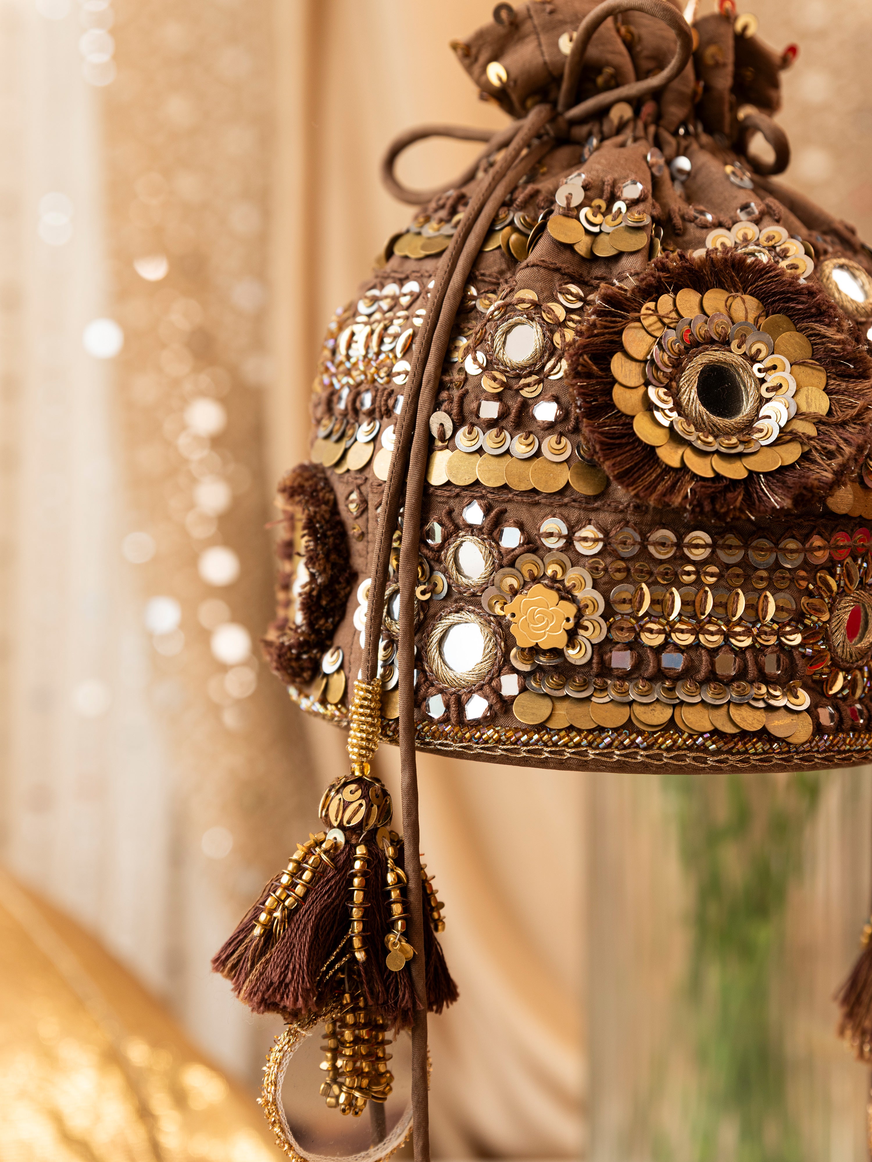 Laila- Mocha (Purse)