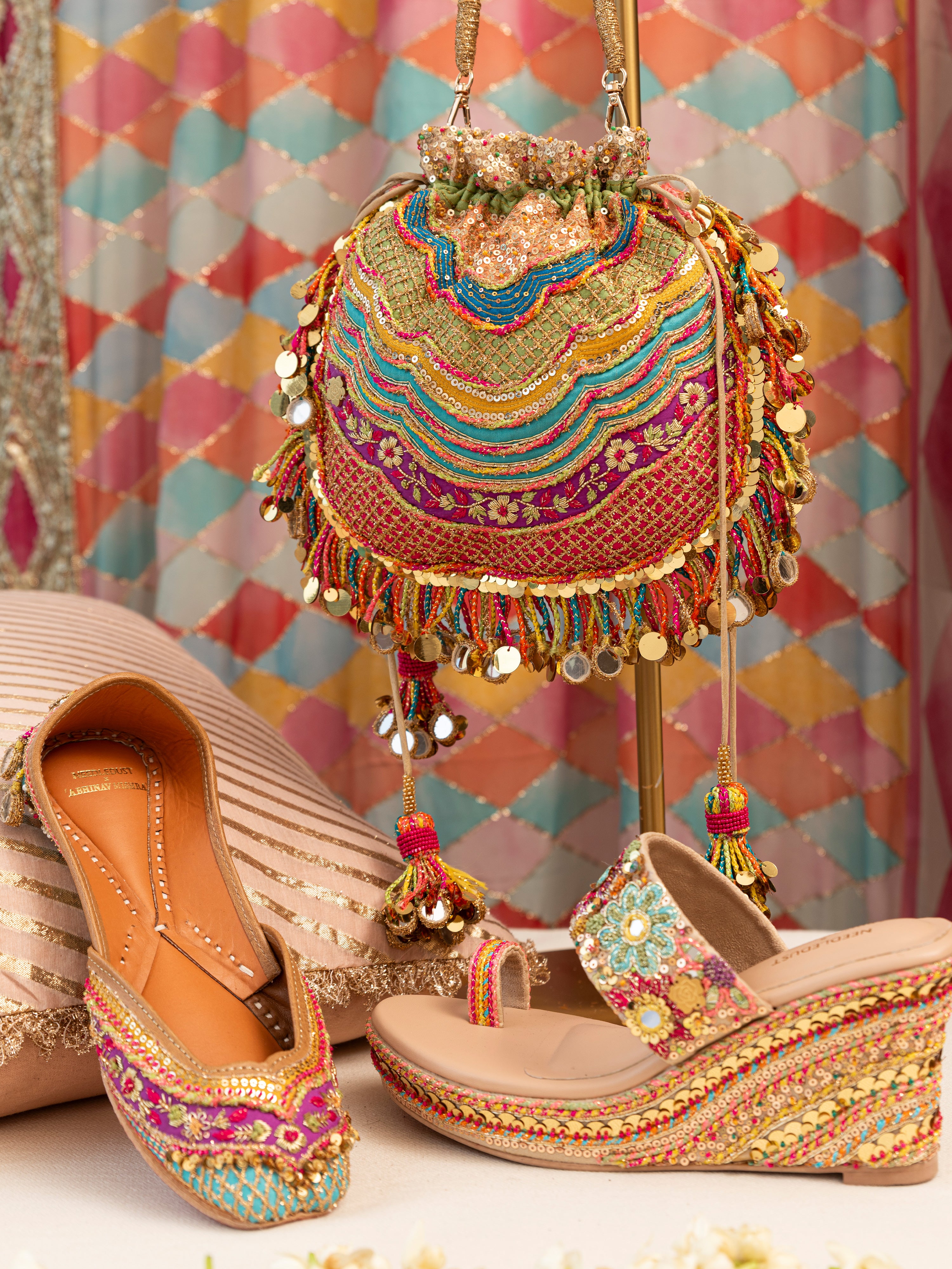 Gulbahaar (Heel)