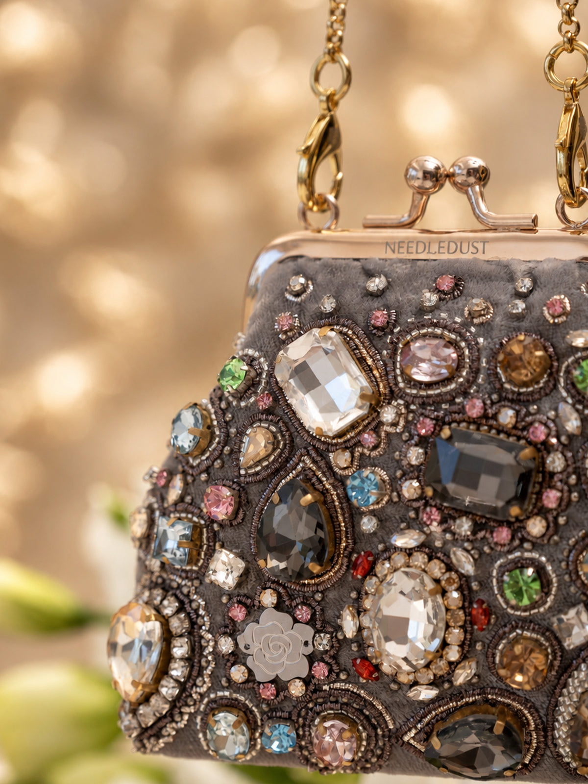 Parure (Purse)