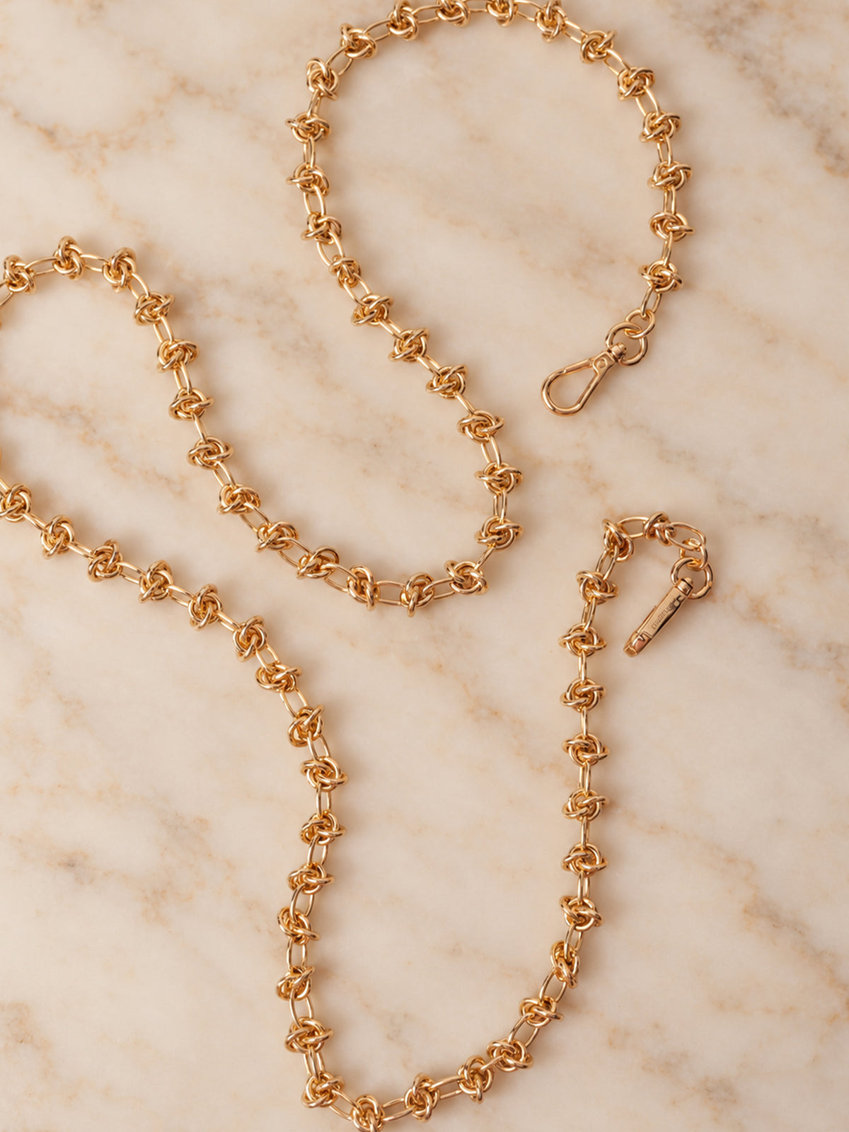 Knot (Crossbody Chain)