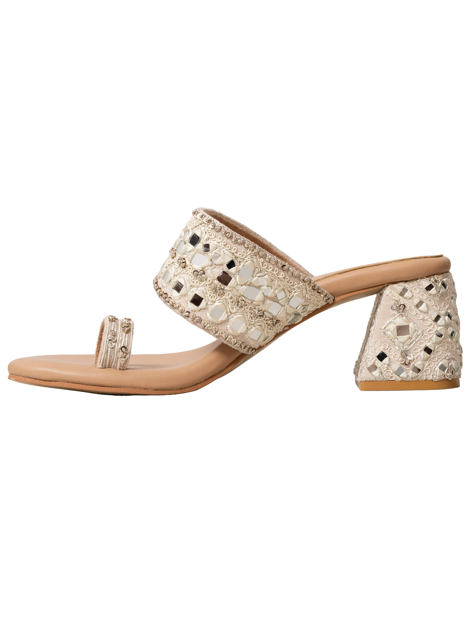 Aina (Heel)