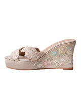 Avery (Heel)