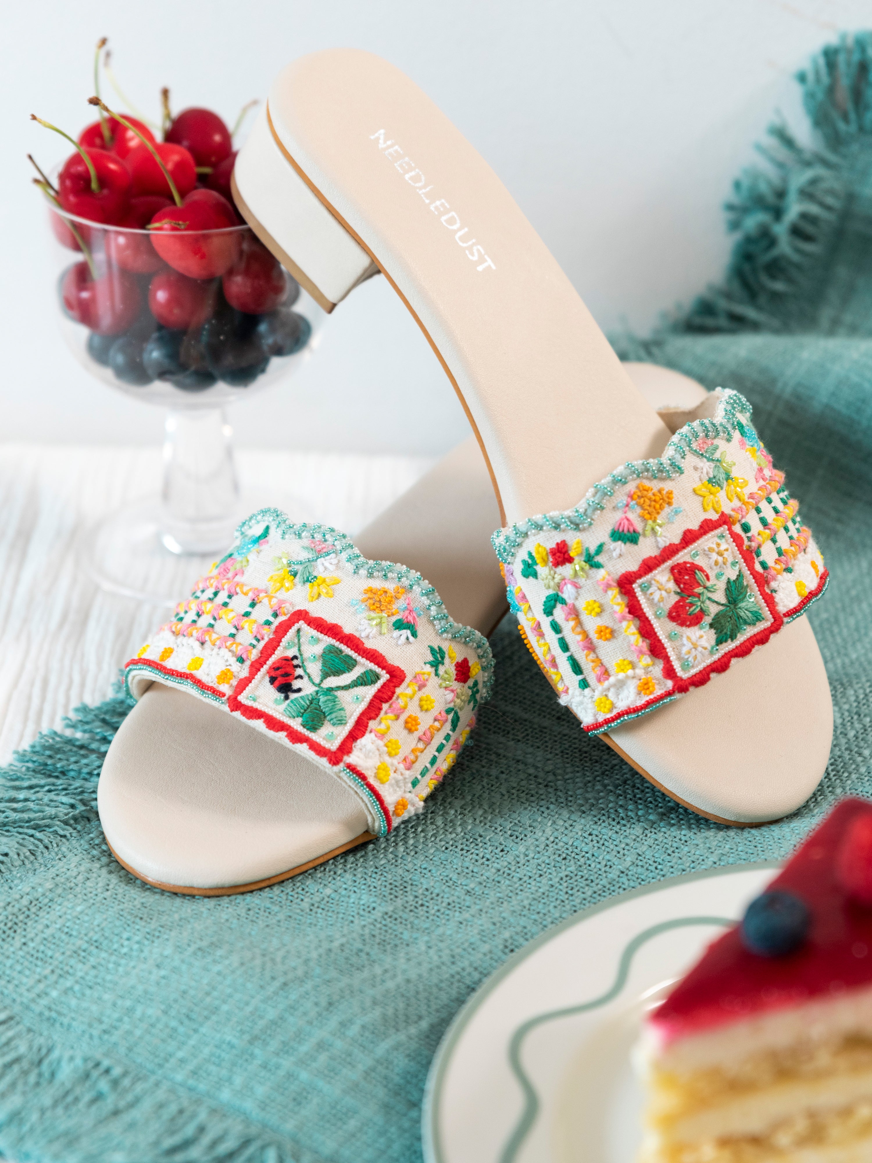 Taffy (Sandal)