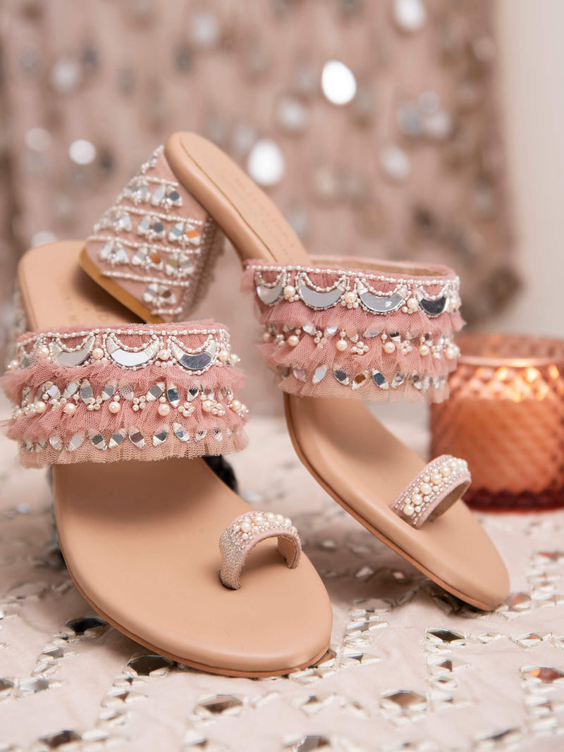 Begum Jutti By Needledust