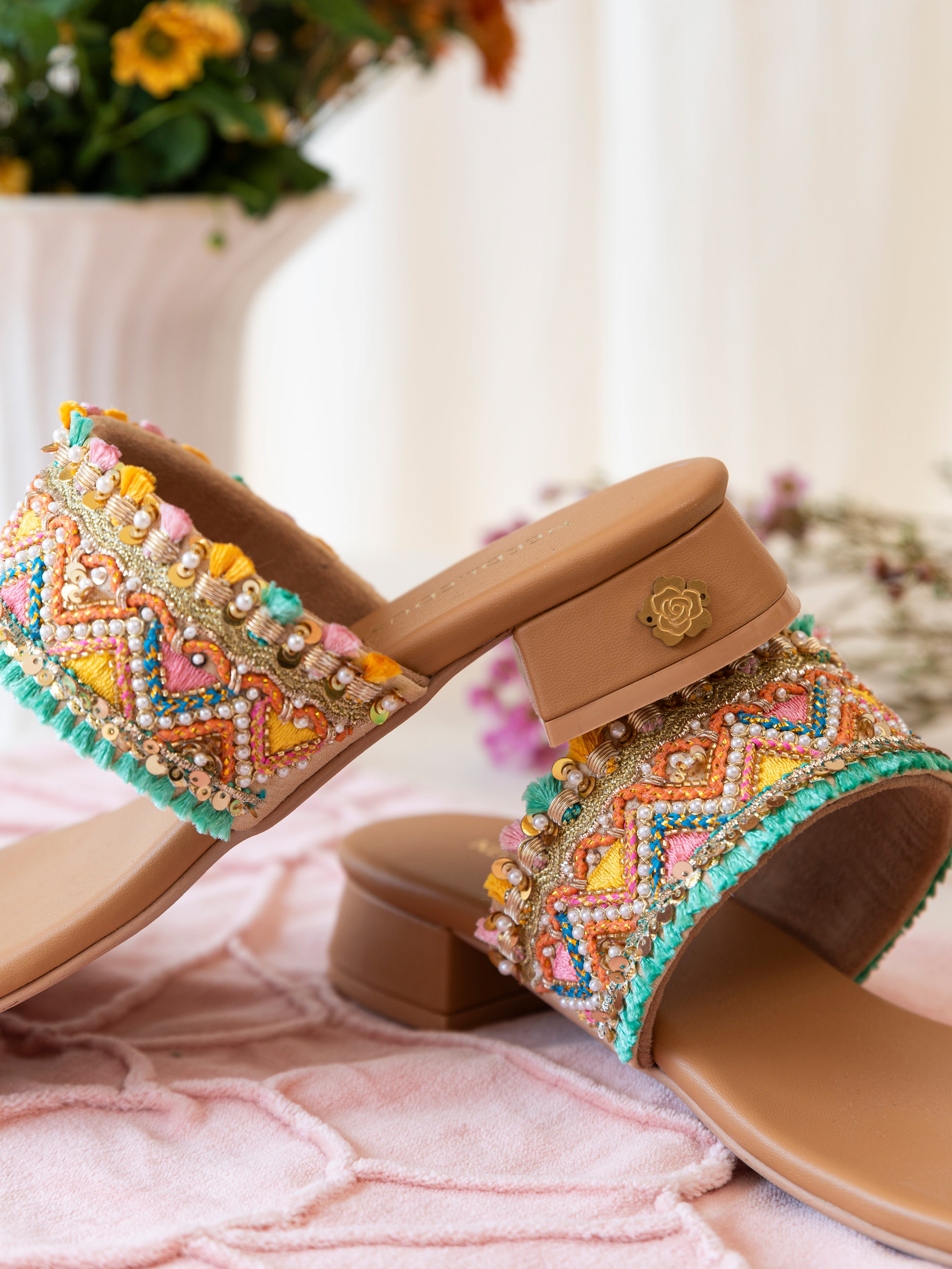 Pico (Kolhapair Sandal)