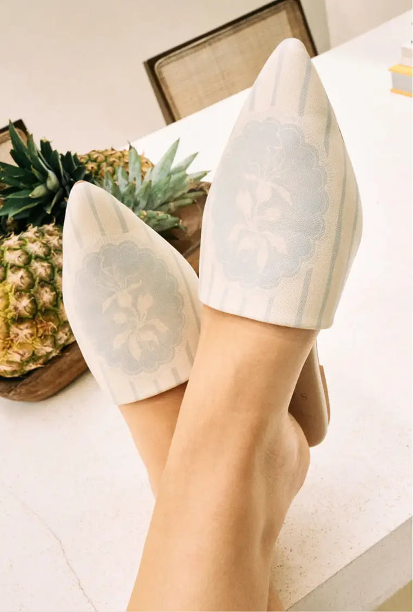 Oasis blue print (mule)