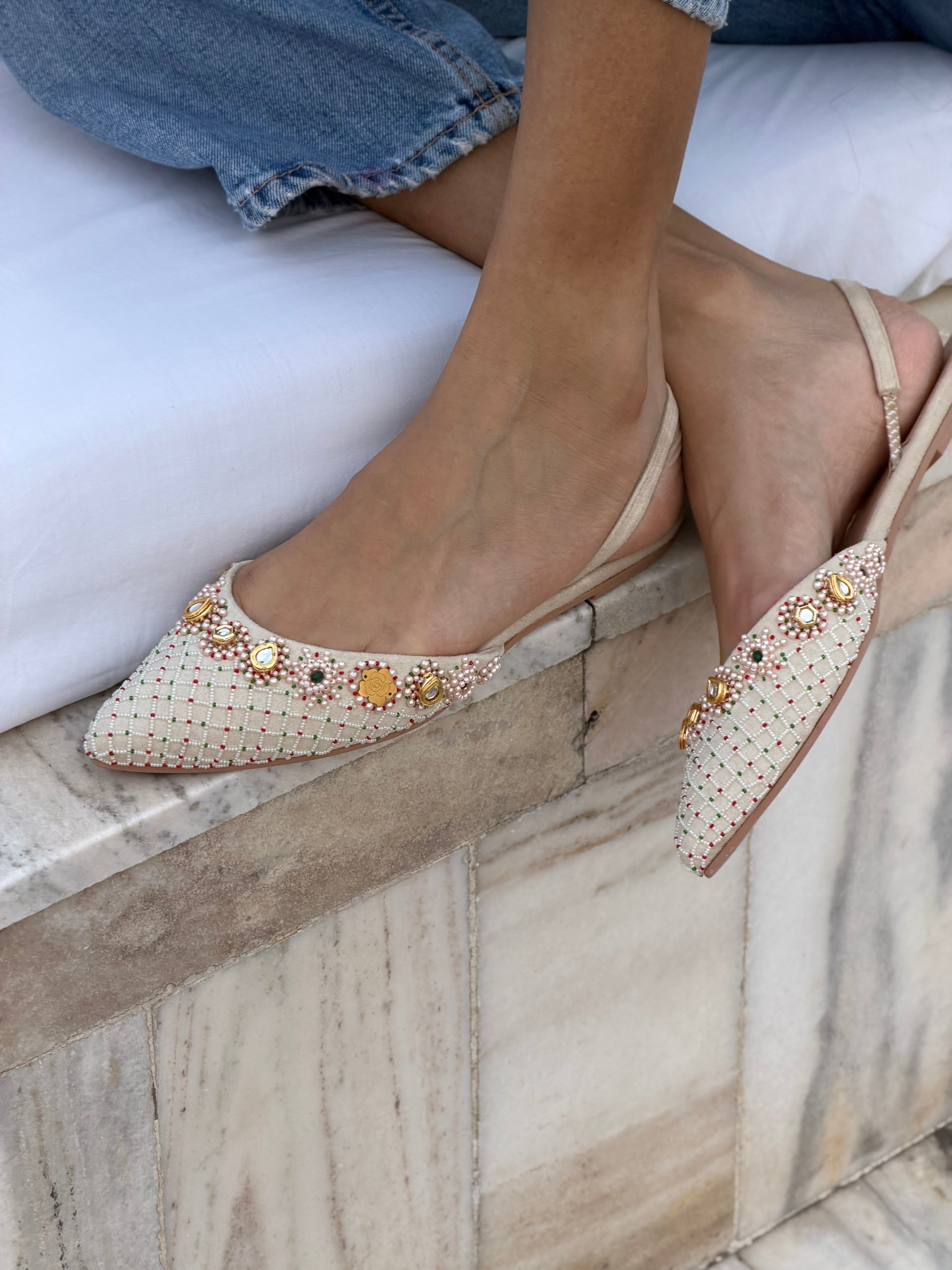 Sohneya (SANDAL)