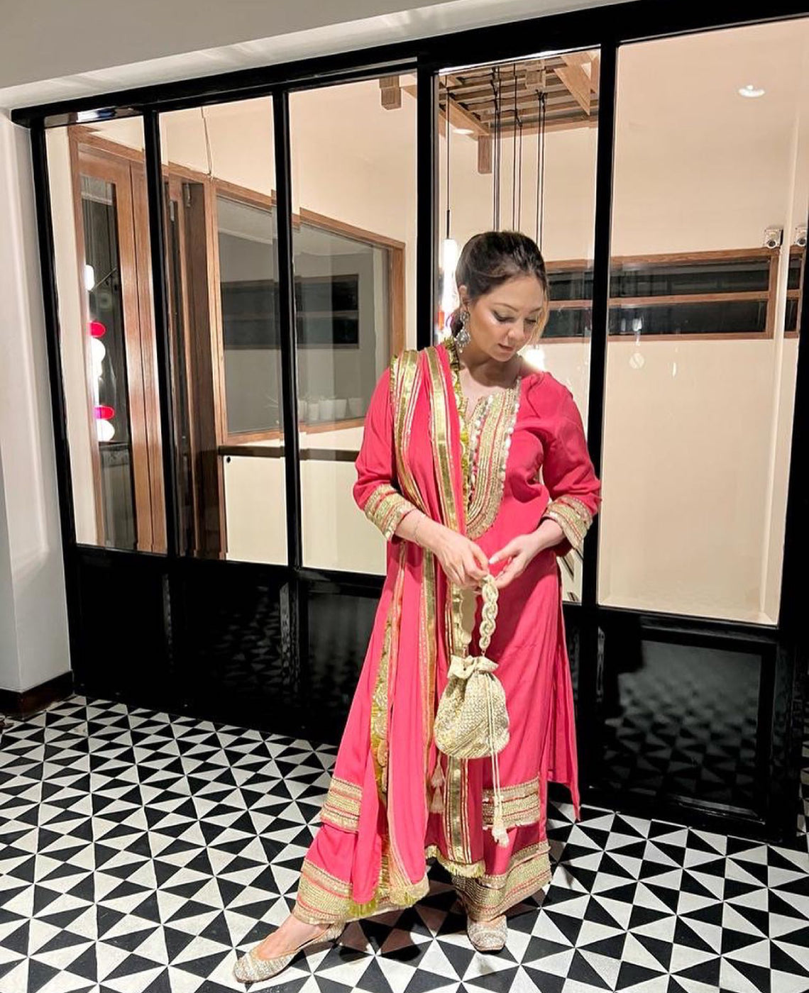 Celeb Style - Deanne Panday
