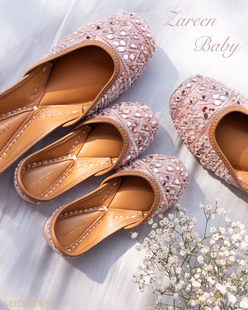 Dusty pink silk jutti online by Needledust